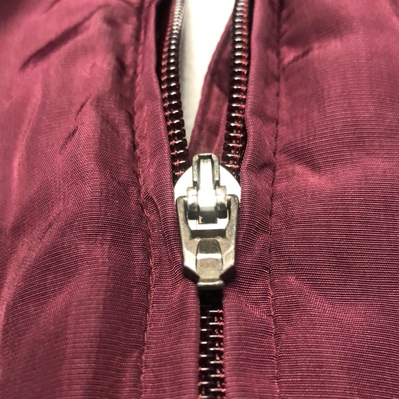 ⬇️⭐️ adidas Mississippi State University Collegiate Men’s Windbreaker Jacket - Picture 8 of 13